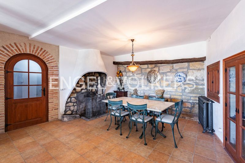 Foto ce2a7eac-dffc-4642-9fd3-ff808ff32045. Casa amb calefacció aparcament piscina a Calonge de Segarra