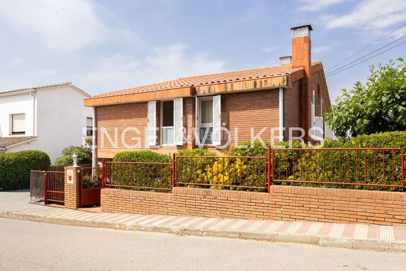Foto 35afa73d-b1d1-4391-a9ca-0b7ff93a1f35. Casa amb calefacció aparcament a Sant Iscle de Vallalta
