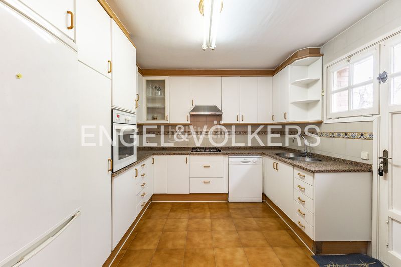 Foto 93cb863b-7bef-4a11-b2fc-bc701f887435. Casa amb calefacció aparcament a Sant Iscle de Vallalta
