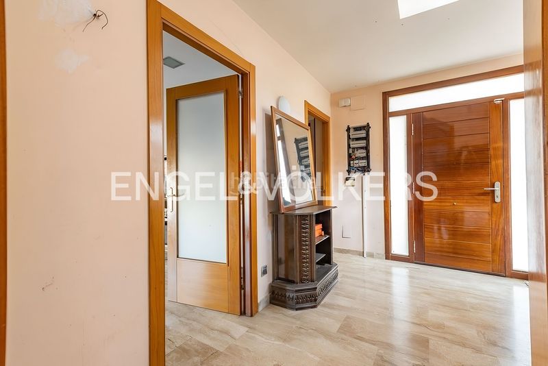 Foto 726363c1-8d77-4311-834b-05d2116c1e16. Casa amb calefacció aparcament piscina a Eixample - Can Bogunyà Castellar del Vallès