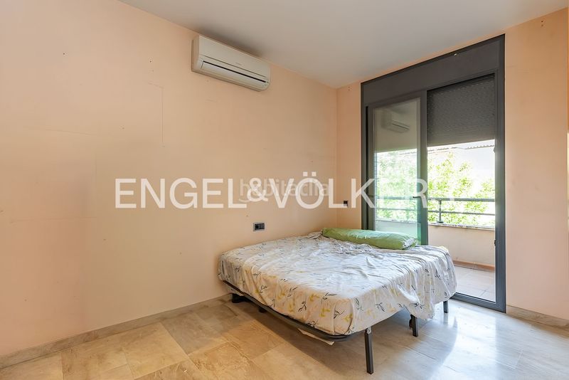 Foto 87fda823-3986-46ee-85fa-1a6e0344c9d1. Casa amb calefacció aparcament piscina a Eixample - Can Bogunyà Castellar del Vallès