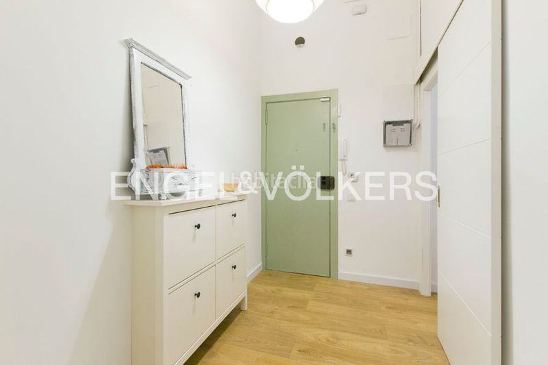 Foto 2bd435f0-7f85-4543-9995-19f91376085d. Pis amb calefacció a Raval Barcelona