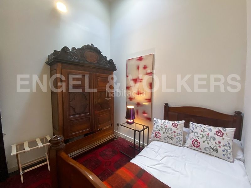 Foto b548cc62-3c25-465b-a75a-16bcecd206db. Miete etagenwohnung mit heizung in La Nova Esquerra de l´Eixample Barcelona