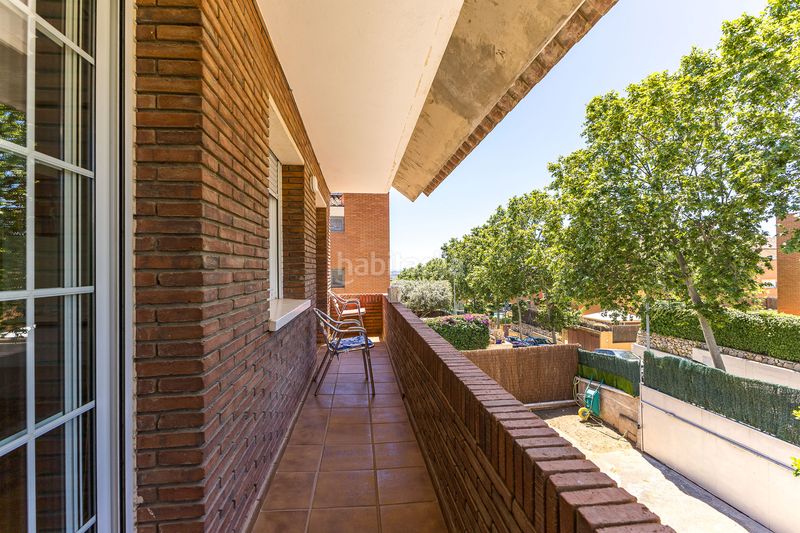 Foto 0150878a-9d91-46a8-9563-97aeaf6cb81a. Casa amb calefacció aparcament piscina a Torrent Ballester Viladecans