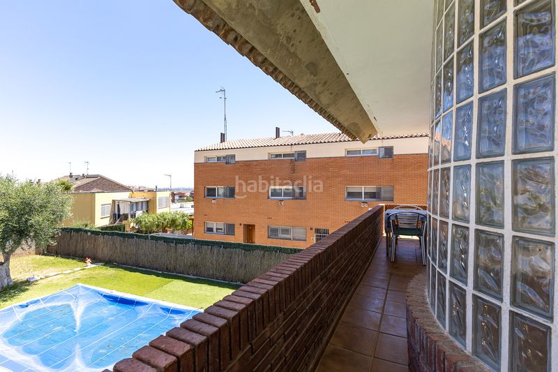 Foto 76f8f872-2b6e-422d-87f4-ad534a97eaeb. Casa amb calefacció aparcament piscina a Torrent Ballester Viladecans