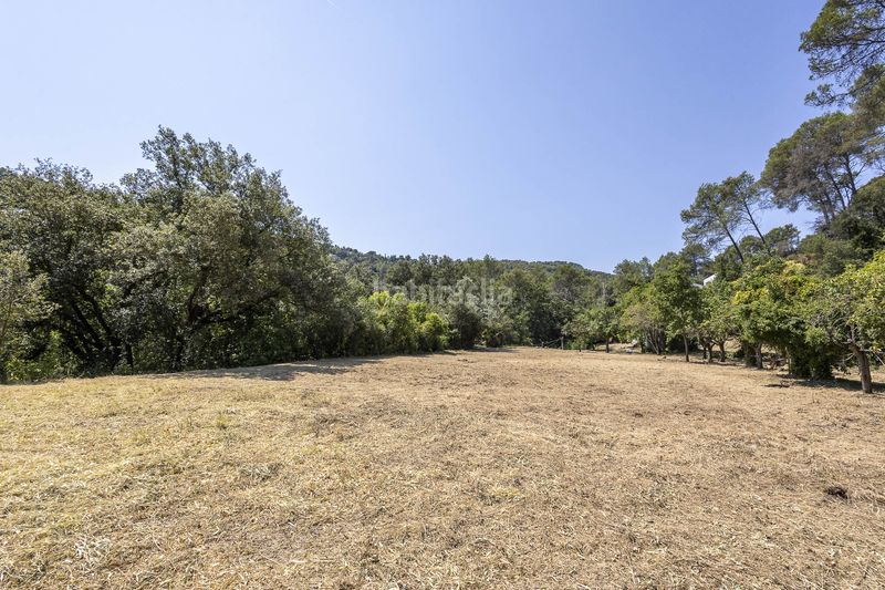 Foto 091ef2a6-9043-4671-8dcb-27041a5cb0f3. Casa amb calefacció aparcament a Torrelles de Llobregat