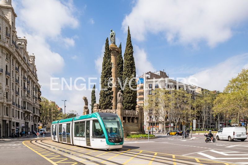 Foto 41b92d31-06dd-45b0-a2b3-1ff5cdf65560. Pis amb calefacció a Dreta de l´Eixample Barcelona