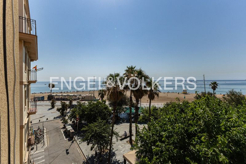 Foto d05e1472-5e18-402d-bb7f-7139739033fa. Pis amb calefacció a Barceloneta Barcelona