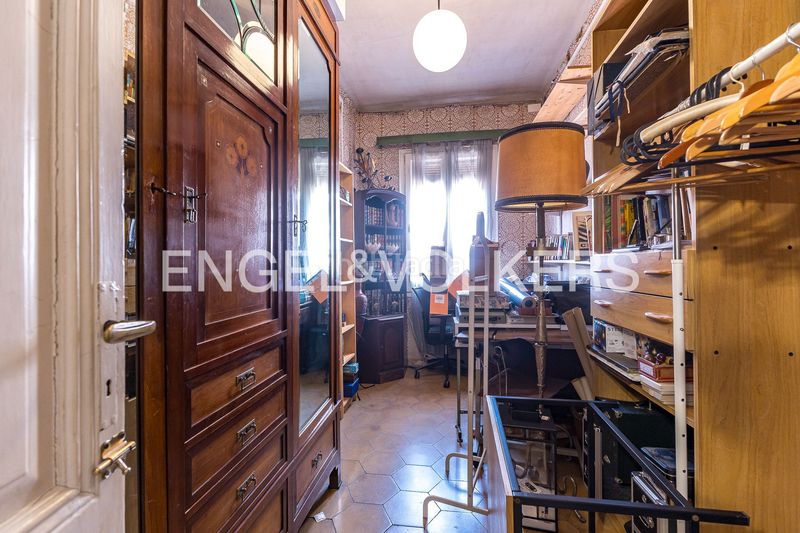 Foto a3db81a8-0c6d-4fcf-9fc5-4137a35936ce. Àtic amb calefacció a Dreta de l´Eixample Barcelona