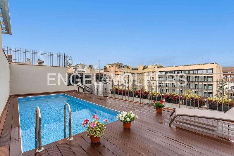 Foto 2f6ca4dd-4149-46c7-bf98-77c358d0b5d3. Pis amb calefacció piscina a Dreta de l´Eixample Barcelona