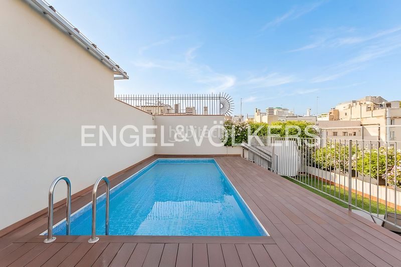 Foto bda261bb-2d02-45b9-a136-e0d7dc6c30e1. Pis amb calefacció piscina a Dreta de l´Eixample Barcelona