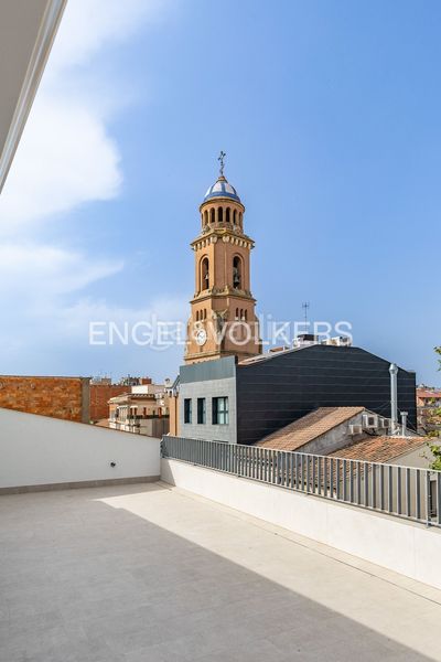 Foto a46d63b4-cce0-40df-a876-fcbe88666852. Àtic amb calefacció a Centre Sabadell