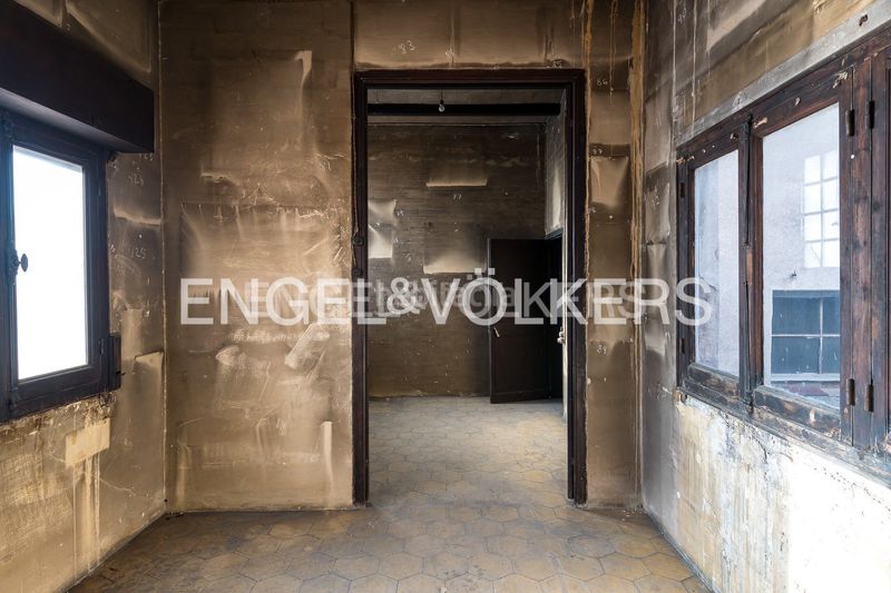 Foto eb541a85-c2ce-47e9-bda2-54a8fe5a2098. Àtic amb calefacció a Dreta de l´Eixample Barcelona