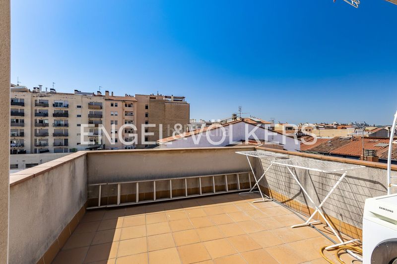Foto 31023ea0-7571-4e11-9918-1ba37f01f674. Casa adossada amb calefacció aparcament a Gràcia Sabadell