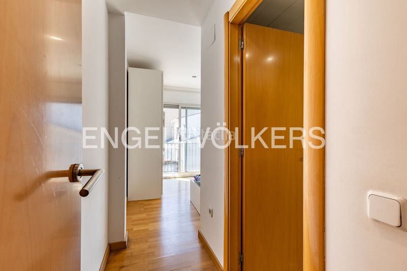 Foto 5db1ae88-c70d-4511-b3d9-e0a7e696a4e4. Casa adossada amb calefacció aparcament a Gràcia Sabadell