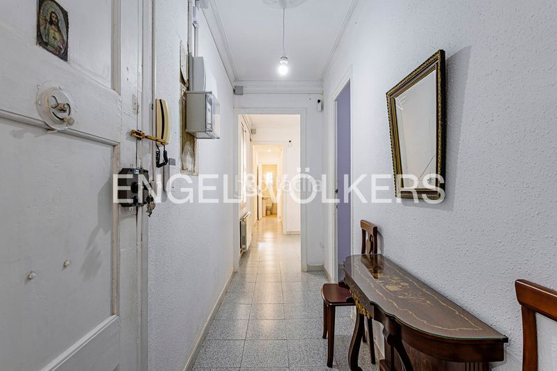 Foto a2d0ffb8-b1ba-44a4-a1af-21848f4599bc. Pis amb calefacció a Gòtic Barcelona