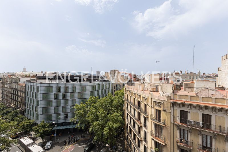Foto fd9526e3-4648-4ab8-9b09-da4eb21a9a13. Àtic amb calefacció a Dreta de l´Eixample Barcelona