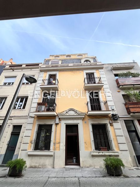 Foto 97657e57-019c-46e2-9593-84249ef44048. Àtic amb calefacció a Putget - Farró Barcelona