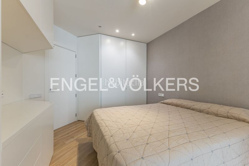 Foto 1655d944-893a-45a1-a849-278aea00fa3d. Pis amb calefacció a La Nova Esquerra de l´Eixample Barcelona