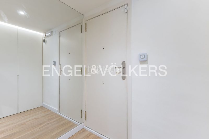 Foto 45b3f229-2c20-4781-a625-f8716d755f4e. Pis amb calefacció a La Nova Esquerra de l´Eixample Barcelona