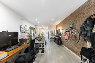 Etagenwohnung in El Clot. Elegante apartamento con terraza en sant martí, barcelona encant