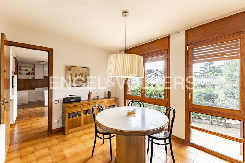 Foto d78f5066-a90e-4a96-9bf4-af62423a0ea0. Casa amb calefacció a Manlleu
