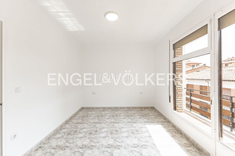 Foto 5ad3bf07-2166-4fe9-8949-a9e10db5d425. Casa adossada amb calefacció a Torelló