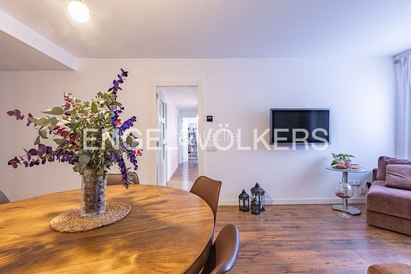 Foto b5233154-3d67-44e3-bafb-8d65960940f8. Planta baixa amb calefacció aparcament piscina a Terrassa