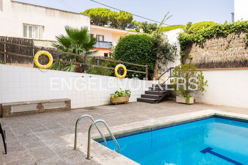 Foto a47b7f03-64cf-4f2f-93a3-fd5d13a16dc7. Pis amb calefacció piscina a Centre Sant Andreu de Llavaneres