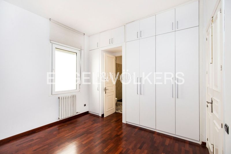 Foto 5af5c28a-5cd1-49a8-8d87-b66964842241. Casa adossada amb calefacció aparcament a Can Llong Sabadell
