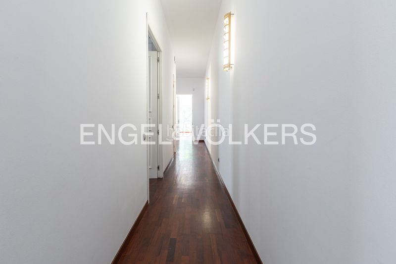 Foto a6be472e-cbc0-4364-88d7-29cbcd91db80. Casa adossada amb calefacció aparcament a Can Llong Sabadell