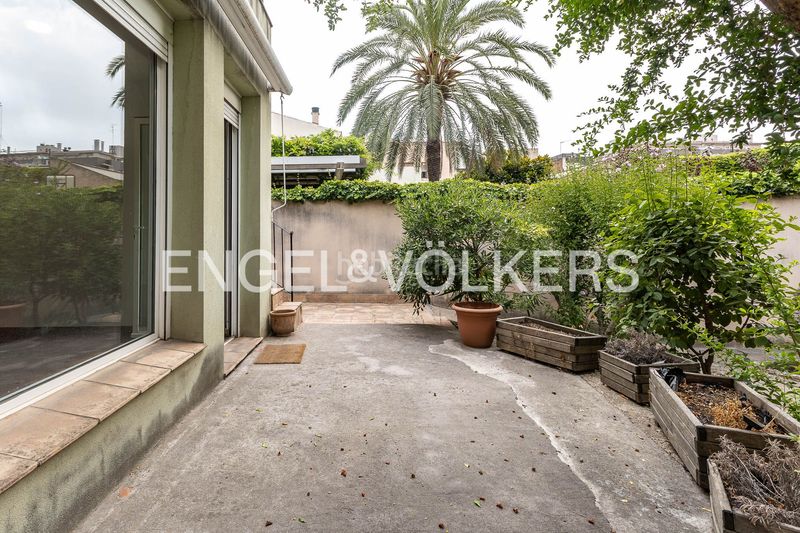 Foto b816f5f9-1a99-4b46-97d7-b09956ffecfc. Casa adossada amb calefacció aparcament a Can Llong Sabadell
