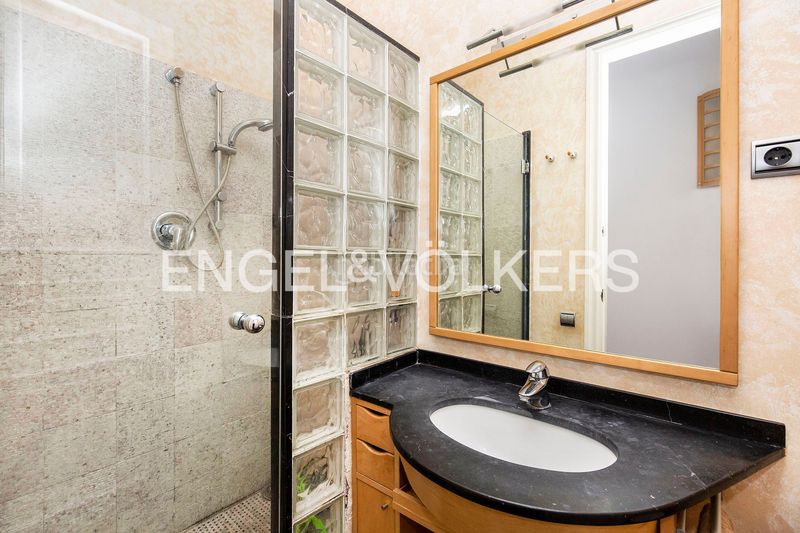 Foto c8decb4b-9400-4b21-9328-88cb55ae8164. Casa adossada amb calefacció aparcament a Can Llong Sabadell