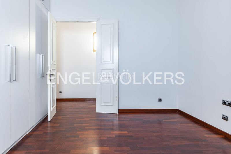 Foto dae597cc-3d82-40f0-ad10-125a23d18226. Casa adossada amb calefacció aparcament a Can Llong Sabadell