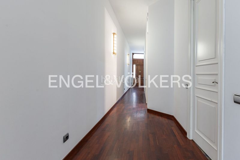 Foto ee76cd89-6427-48bc-8336-e8c0e05e24d0. Casa adossada amb calefacció aparcament a Can Llong Sabadell