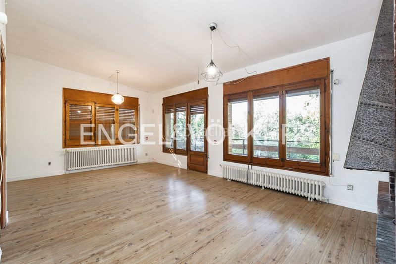 Foto edeb9da7-4fba-4ce8-a95c-8e4912738357. Casa amb calefacció a Sentmenat