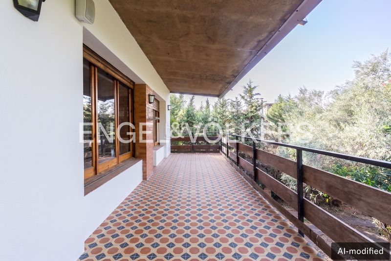 Foto fb1071e2-a3ec-42e3-a44a-cad323fae8bf. Casa amb calefacció a Sentmenat
