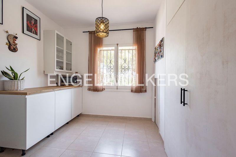 Foto 5ae52e87-7187-434b-a885-89e683ef8872. Casa amb calefacció a Els Masos - Els Garrofers Coma-ruga