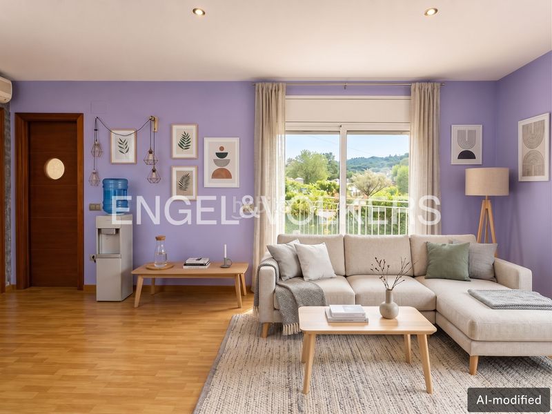 Foto cb59940f-2fd8-4236-a4ae-f2a41c3c9ef0. Casa amb calefacció aparcament piscina a terrabrava - Tordera parc Tordera