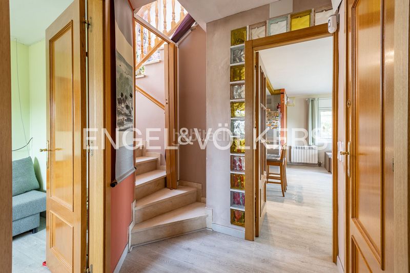 Foto d25946cd-37fb-4ea5-bc7a-5b5ec13e9145. Casa amb calefacció aparcament a Can Font-Ca n'Avellaneda Castellar del Vallès