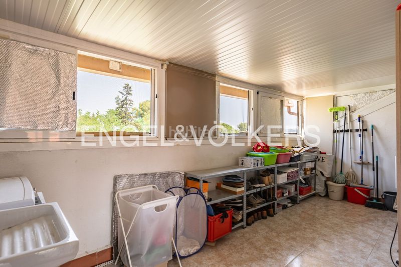 Foto e9610f53-a8f0-4216-8c8a-b2f11d890b8e. Casa amb calefacció aparcament a Can Font-Ca n'Avellaneda Castellar del Vallès