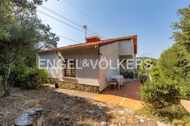 Foto a6beb340-9dd7-4547-8308-ac81f19cee26. Casa amb calefacció aparcament a Matadepera