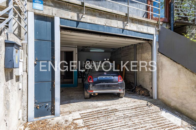 Foto 868ba3e8-9157-47aa-b947-2a8d940877a8. Casa amb calefacció aparcament piscina a Vallvidrera - Tibidabo - Les Planes Barcelona