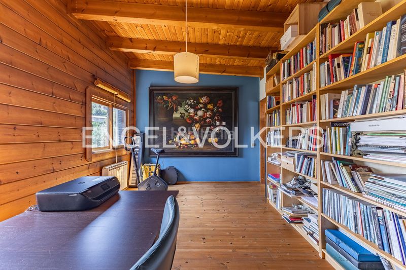 Foto ea5c943e-fbf7-4be1-8d90-248fd05a40eb. Casa amb calefacció aparcament piscina a Vallvidrera - Tibidabo - Les Planes Barcelona