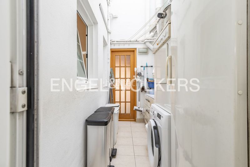 Foto e48be93b-3633-441d-bda6-7ae2e2fc79bc. Casa adossada amb calefacció aparcament piscina a Sabadell