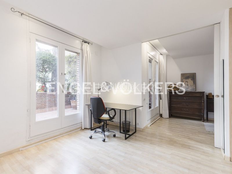 Foto c5c8a0e8-4c4f-4cbd-9c28-f029dcac8174. Pis amb calefacció a Sarrià Barcelona