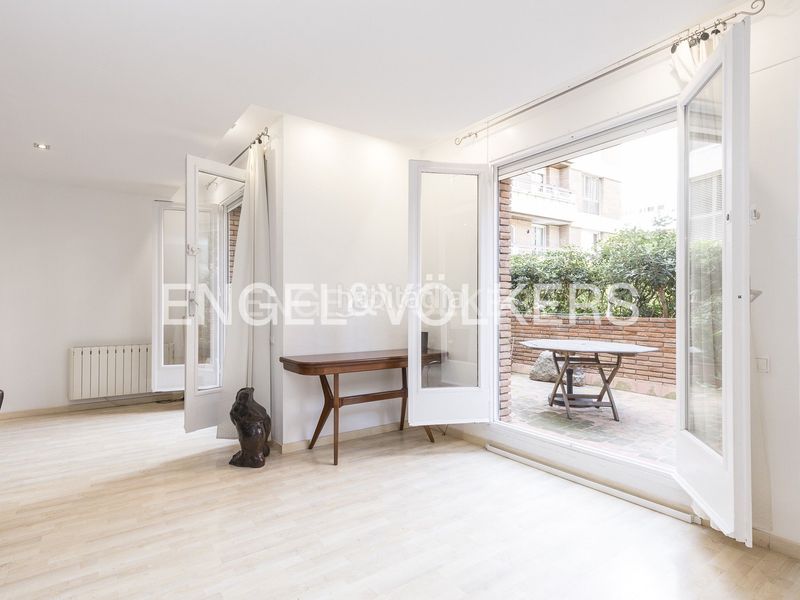 Foto e8e86bfa-63d2-4717-bb3f-7ee65b42175a. Pis amb calefacció a Sarrià Barcelona
