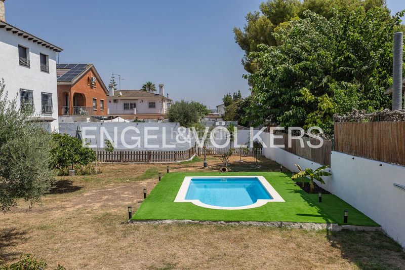 Foto 087de5db-c6ec-4cb7-8274-0858b763d395. Casa amb calefacció piscina a Els Masos - Els Garrofers Coma-ruga