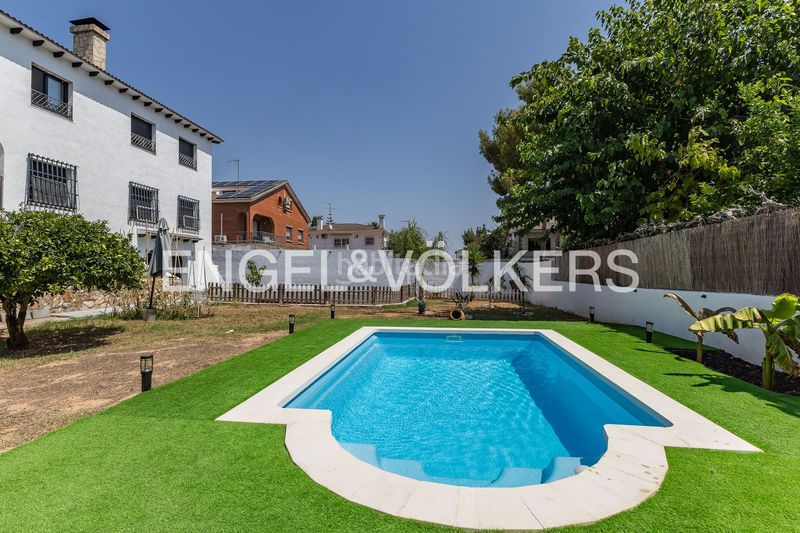 Foto ae379f6d-8057-44b2-bed1-1a2f3c20c209. Casa amb calefacció piscina a Els Masos - Els Garrofers Coma-ruga