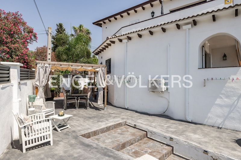 Foto d681435c-aa15-4ffd-aad1-3ac8b223be8f. Casa amb calefacció piscina a Els Masos - Els Garrofers Coma-ruga